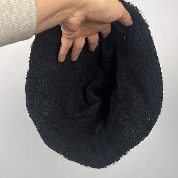 Marcus Adler New York plaid black & white bucket hat - Picture 3 of 4